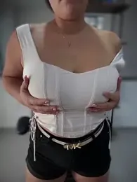 Natalia_Cleark09 stripchat stream image