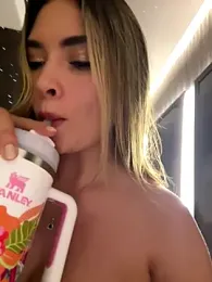 AnaCarrera stripchat stream image