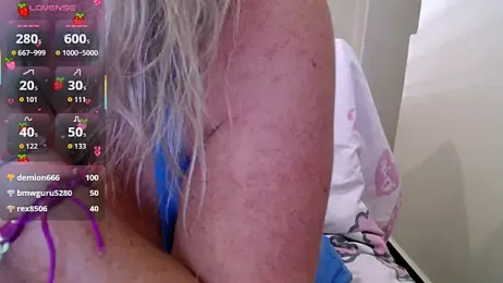 JennaDeluxe stripchat stream image