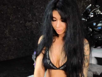 -BABAYAGA- bongacams stream image