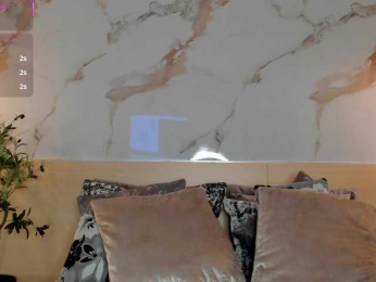 leathompson1 bongacams stream image