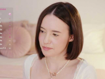 MissEssie bongacams stream image