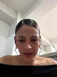 alana15 stripchat stream image