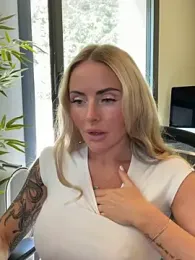 EmaSalis stripchat stream image