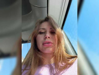 Girls-Leia bongacams stream image