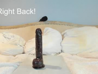 eatmygingersnapps chaturbate stream image