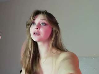 may-flowere camsoda stream image