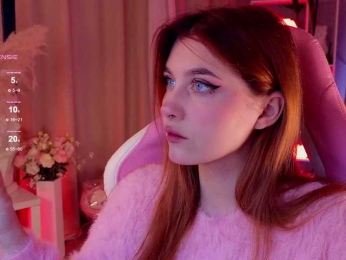 HoneyCherry bongacams stream image