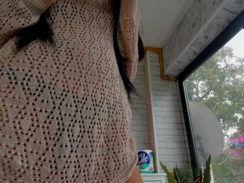 BritneyCharm bongacams stream image