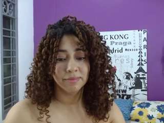 rebeccamils camsoda stream image