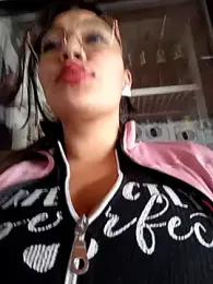 LIZ-06_ stripchat stream image