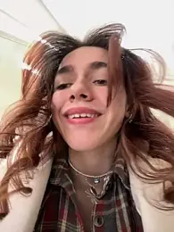 Lily__Belle stripchat stream image