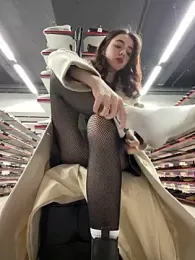 Lily__Belle stripchat stream image