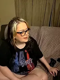 ChubbyBubs stripchat stream image