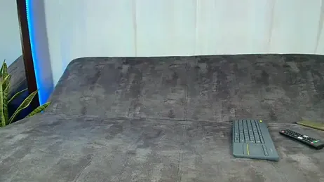 IsaXander743 stripchat stream image