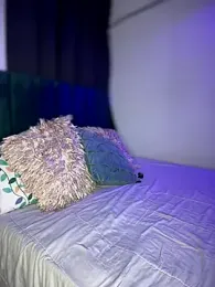 riri_brunnete stripchat stream image