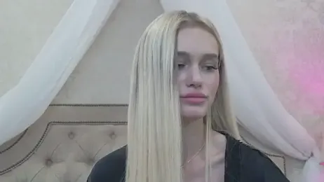 KristinaDane stripchat stream image