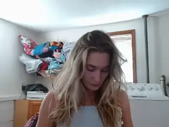 missymilf stripchat stream image