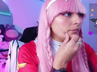 marceliinee camsoda stream image