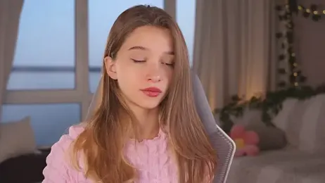 UdelaHathorne stripchat stream image