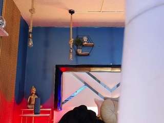 lady-brownn camsoda stream image