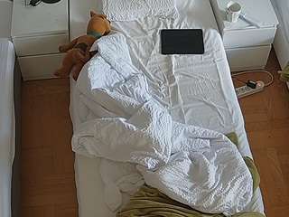 voyeurcam-julmodels-bed-7 camsoda stream image