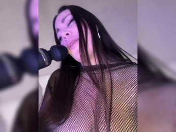 -Hennessy- bongacams stream image