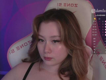 damilui bongacams stream image