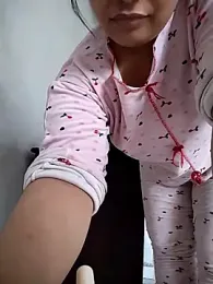 Dalou3a-69 stripchat stream image