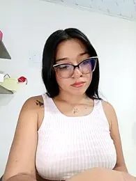 -VICKKY stripchat stream image