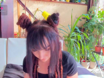 Moona-One bongacams stream image