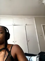 LuciousLips96 stripchat stream image