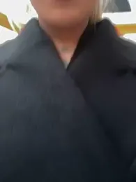 babydolll stripchat stream image