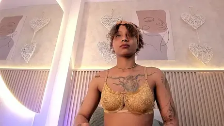 daiana_curly stripchat stream image