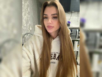 SweetyMia bongacams stream image
