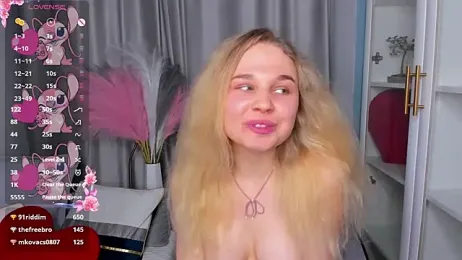 OdetteHarwick stripchat stream image