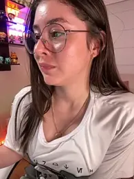 Sharon_07 stripchat stream image