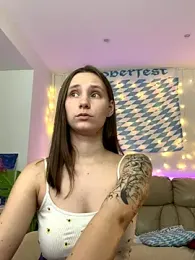 HotCaramellsTV stripchat stream image