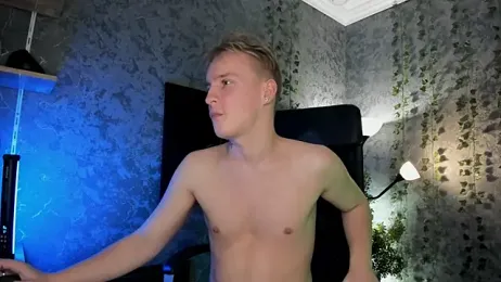 AlexxSweet stripchat stream image