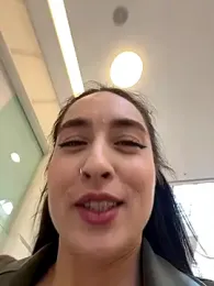 Holly_Play stripchat stream image