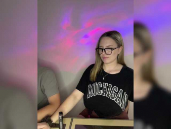 Cris_Mi bongacams stream image