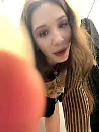 shy_priincess stripchat stream image