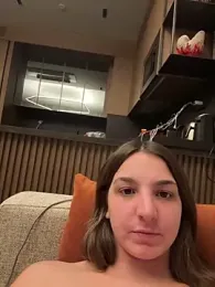 DoriDeluxe66 stripchat stream image