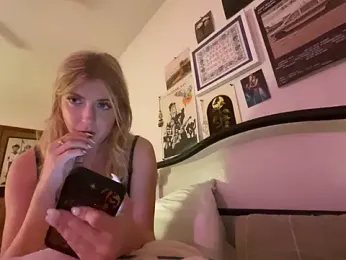 sinfulblonde1 stripchat stream image