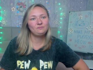 Sally Verda flirt4free stream image