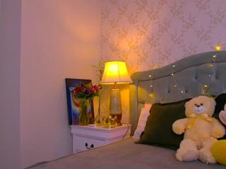 Devious Angell flirt4free stream image