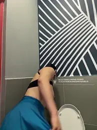 zui_lu stripchat stream image