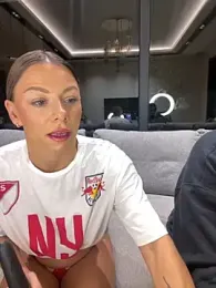 SexOnMyLvL stripchat stream image