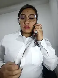 LIZ-06_ stripchat stream image