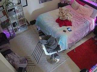 voyeurcam-hornyhostel-01 camsoda stream image